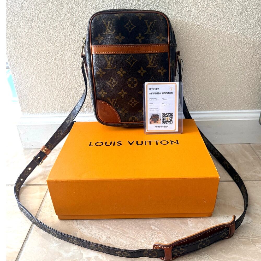 Louis Vuitton Danube Crossbody Bag Made in USA w/COA